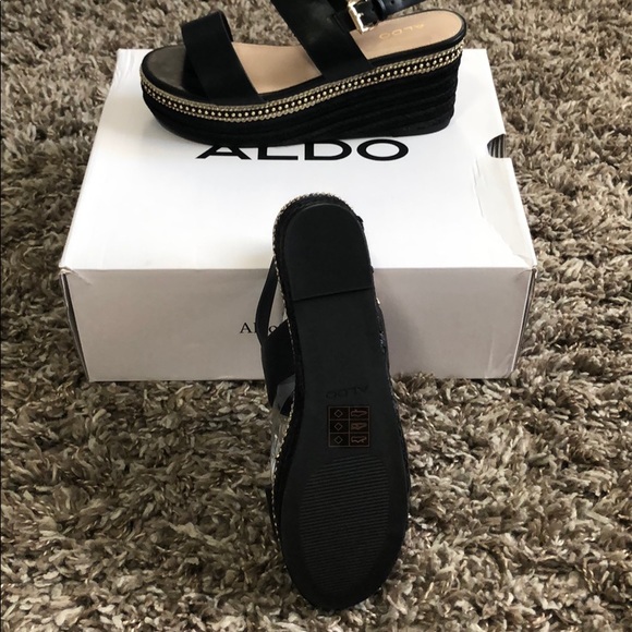 Black Platform Sandals. - Picture 4 of 5